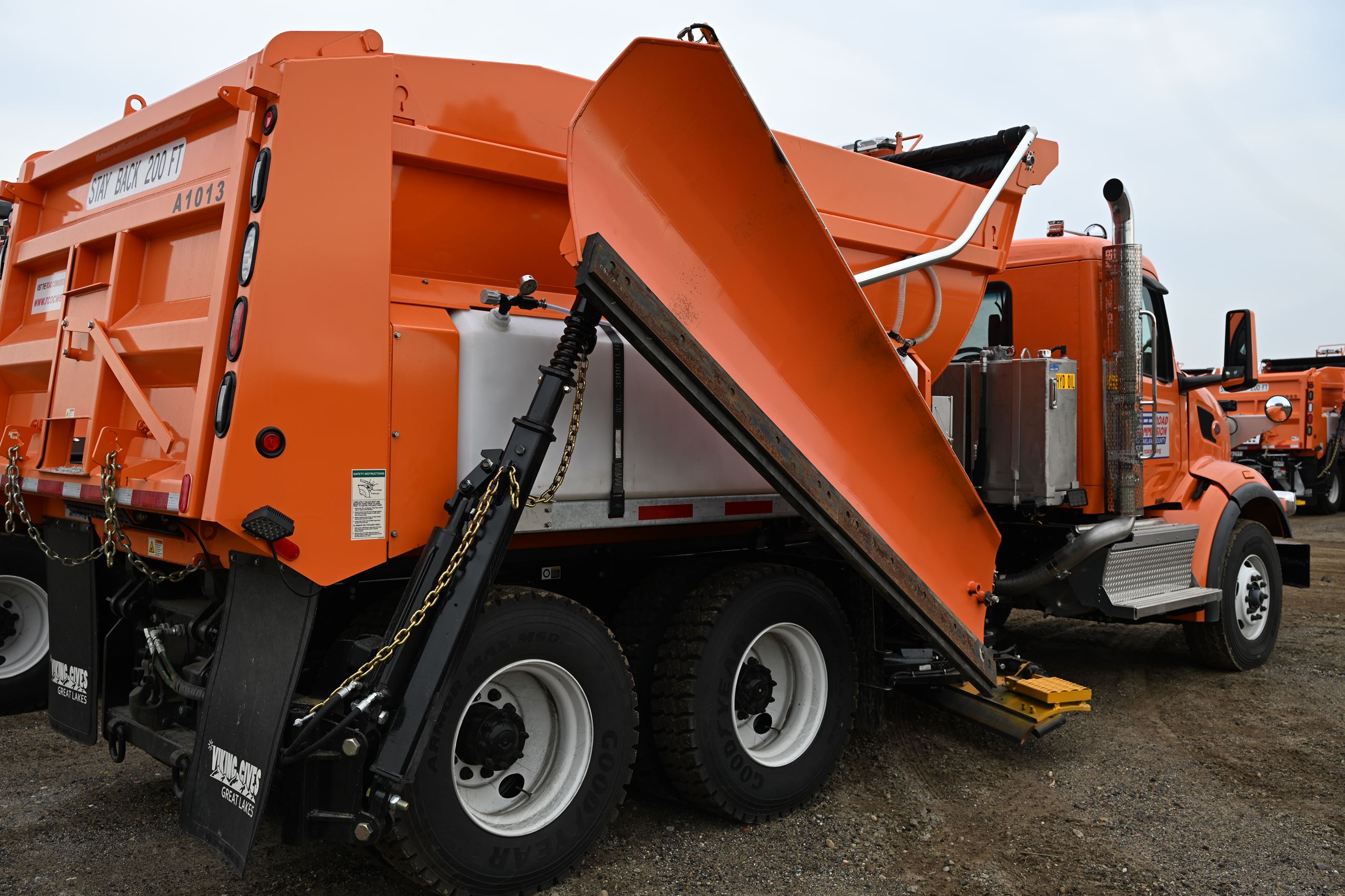 New RCOC snowplow truck 2025, side view on passenger (right) side of truck with wing plow 