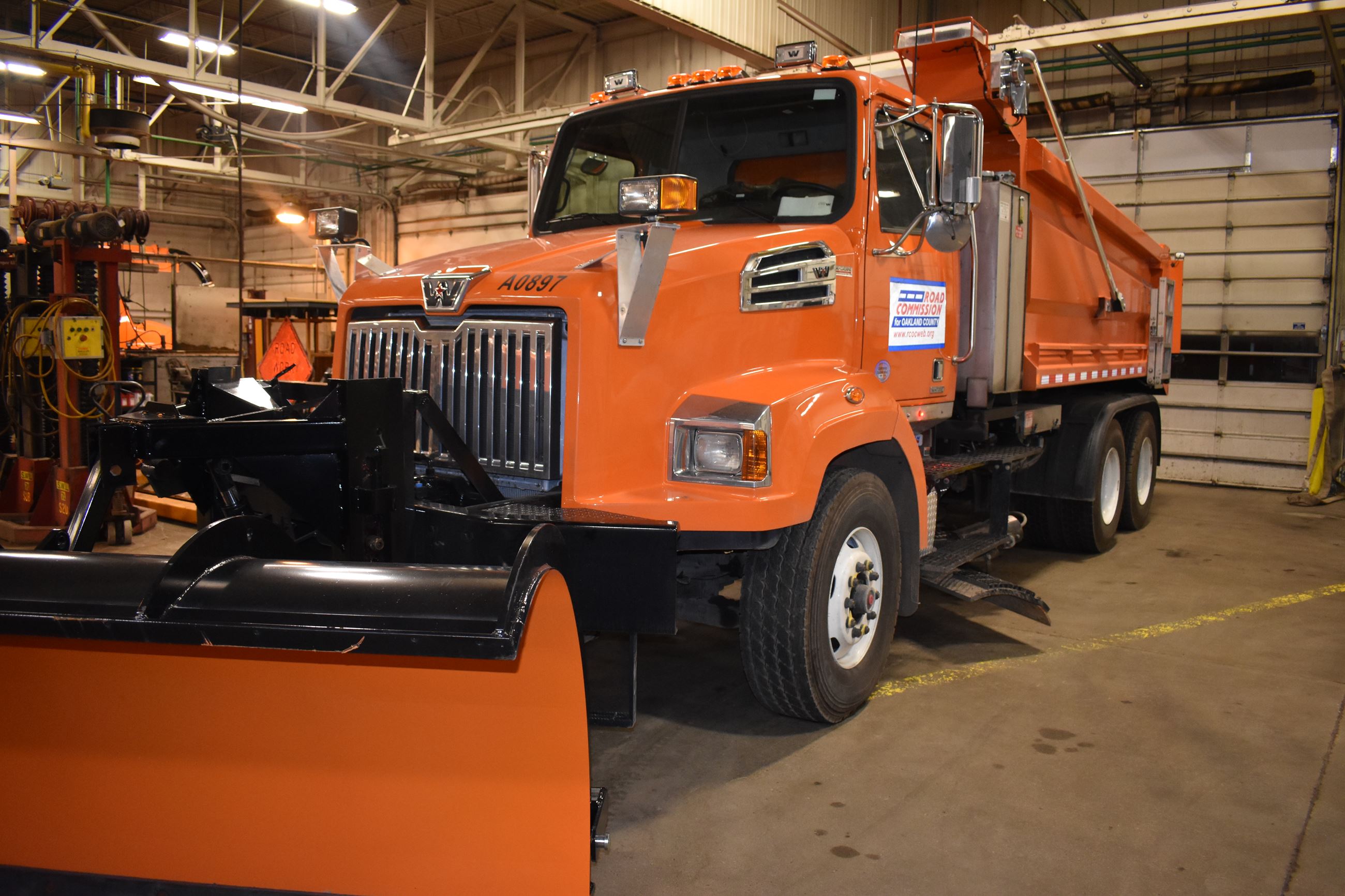 RCOC snowplow truck
