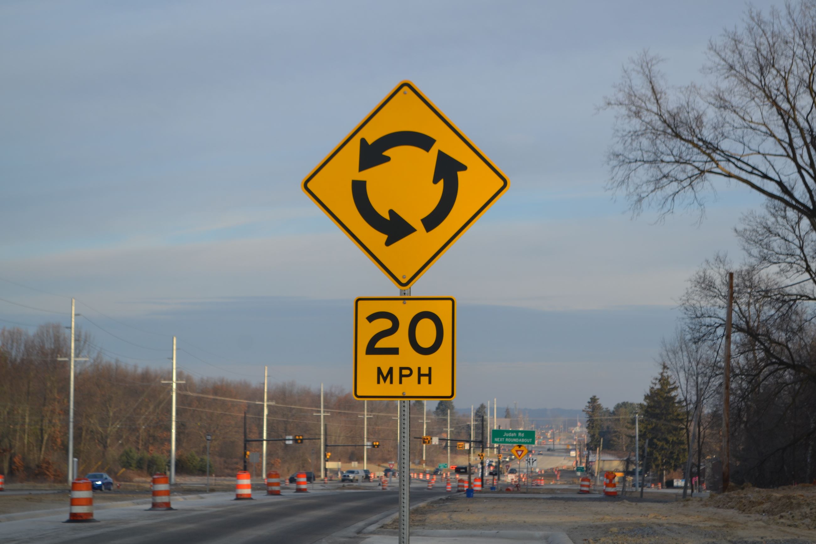 Roundabout Warning Sign South of Judah Road