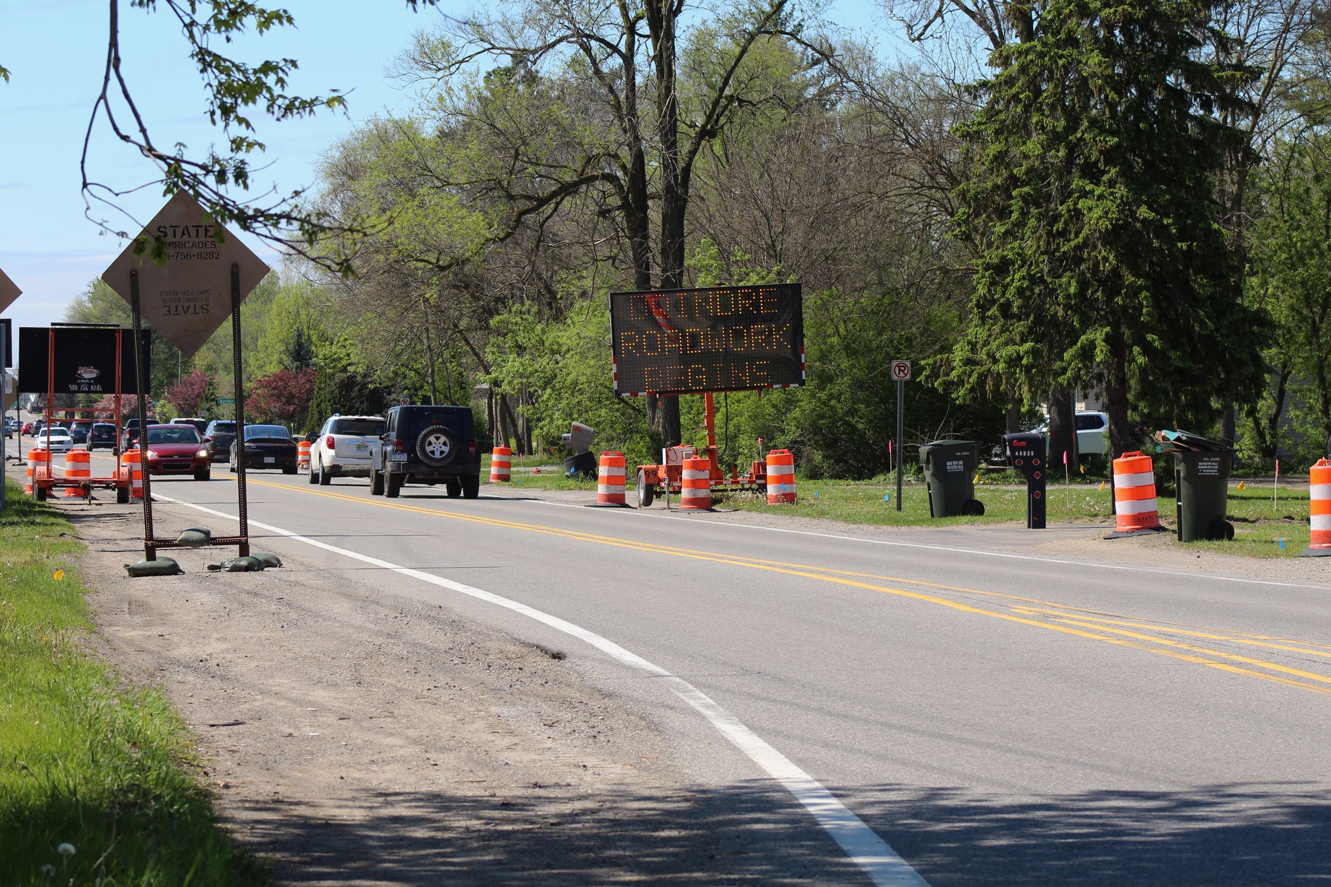 Traffic Entering the Construction Zone on Dequindre Road Looking North